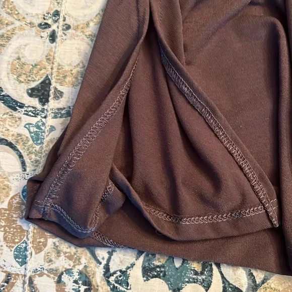 LuLaRoe swing tunic - Picture 2 of 3